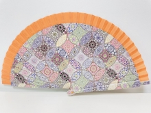 Abanico de madera diseño Mandala