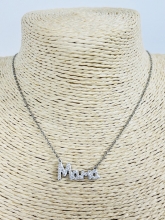 Collar acero inox  mama (color plata)